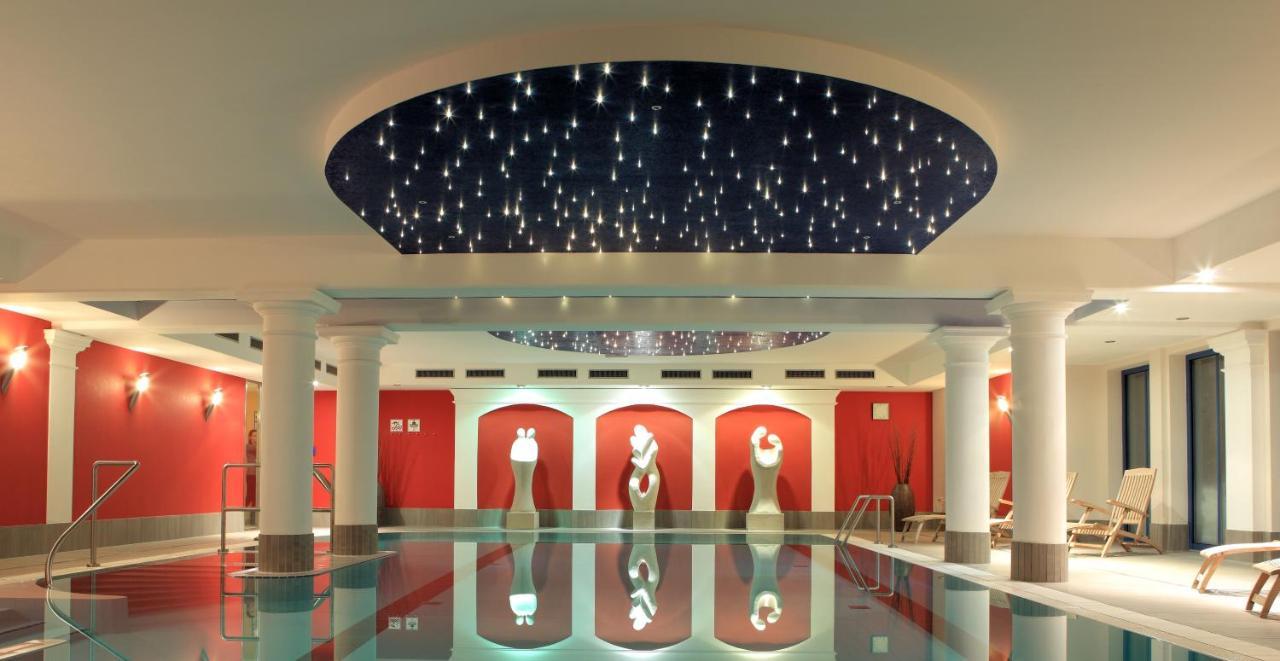 Hotel Badehaus Goor Путбус Екстериор снимка