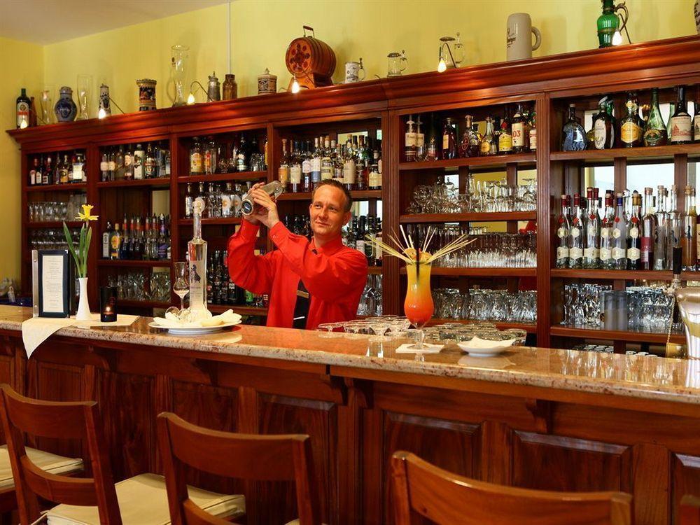 Hotel Badehaus Goor Путбус Екстериор снимка