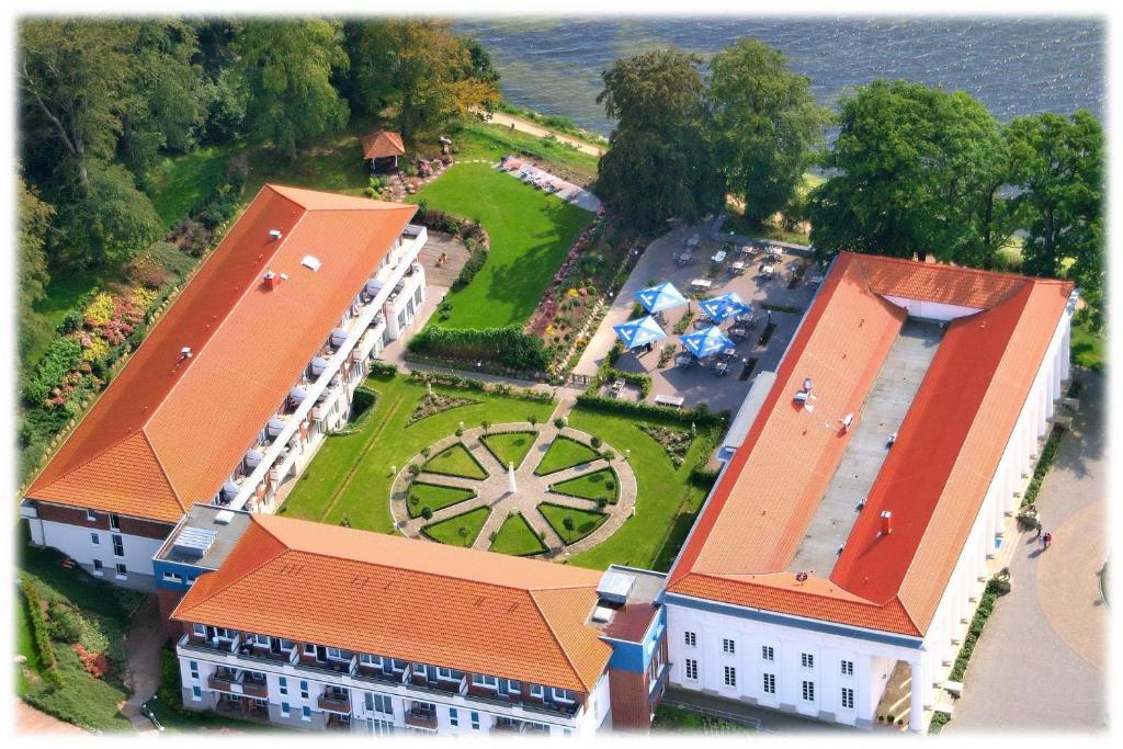 Hotel Badehaus Goor Путбус Екстериор снимка