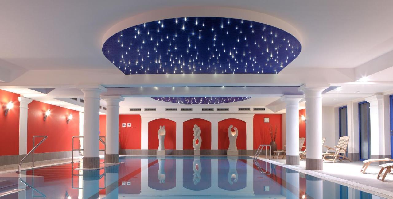 Hotel Badehaus Goor Путбус Екстериор снимка